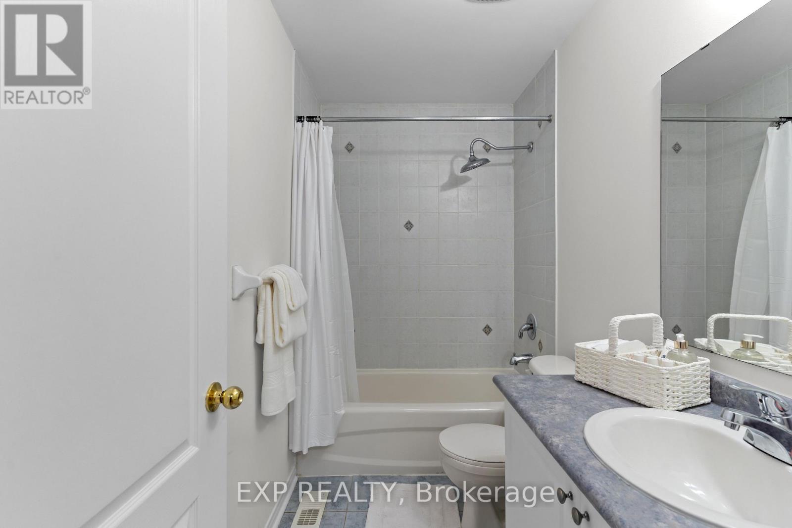 20 Trudelle Crescent, Brampton, Ontario  L7A 2Z5 - Photo 34 - W12549598