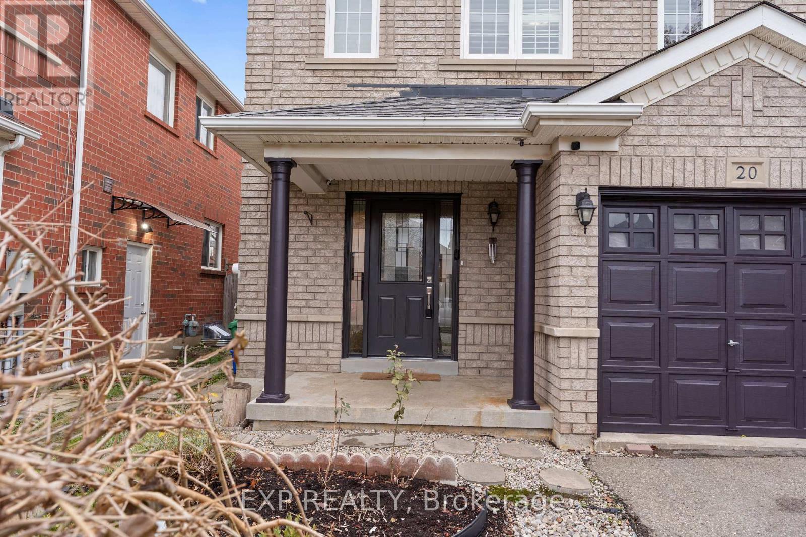 20 Trudelle Crescent, Brampton, Ontario  L7A 2Z5 - Photo 4 - W12549598