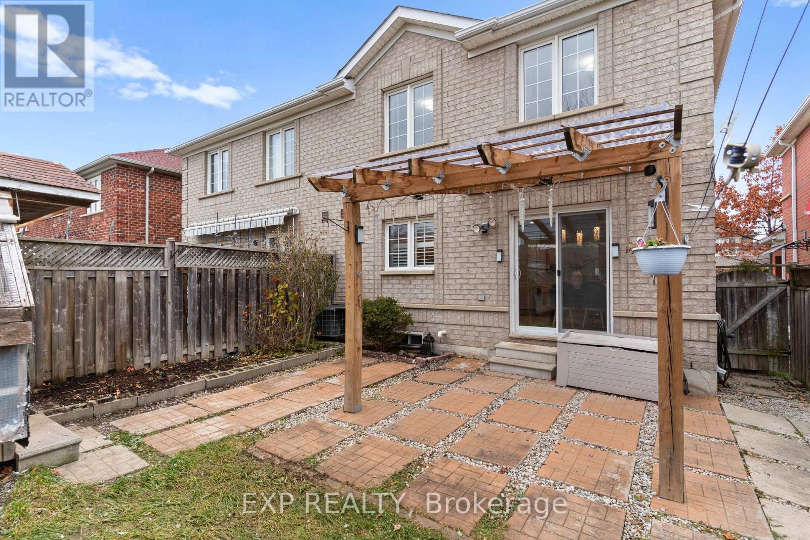 20 Trudelle Crescent, Brampton, Ontario  L7A 2Z5 - Photo 41 - W12549598