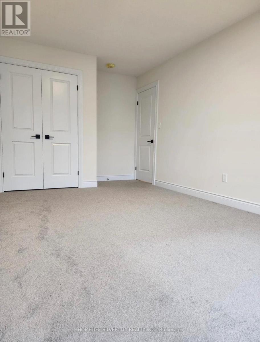 89 Royal Cres Crescent, Southwold, Ontario  N5P 0G2 - Photo 6 - X12549604