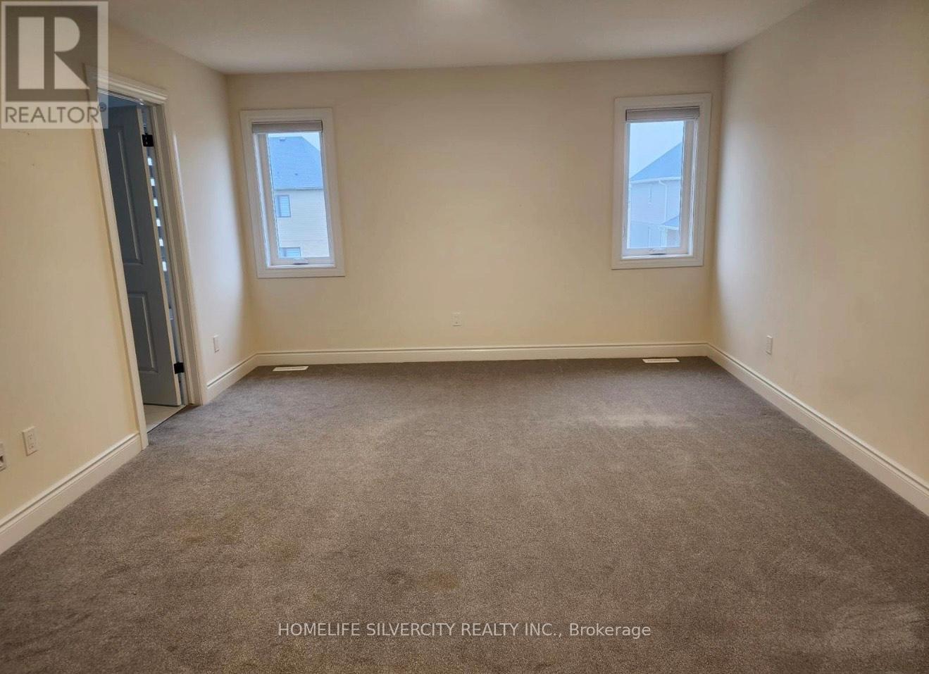 89 Royal Cres Crescent, Southwold, Ontario  N5P 0G2 - Photo 8 - X12549604