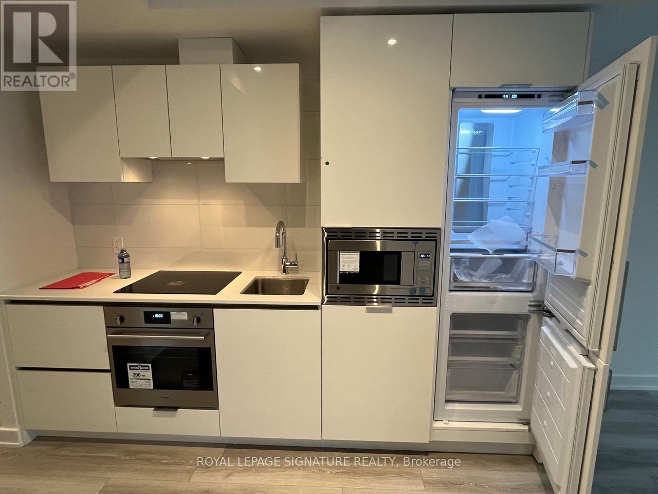 3310 - 238 Simcoe Street, Toronto, Ontario  M5T 3B9 - Photo 4 - C12544720