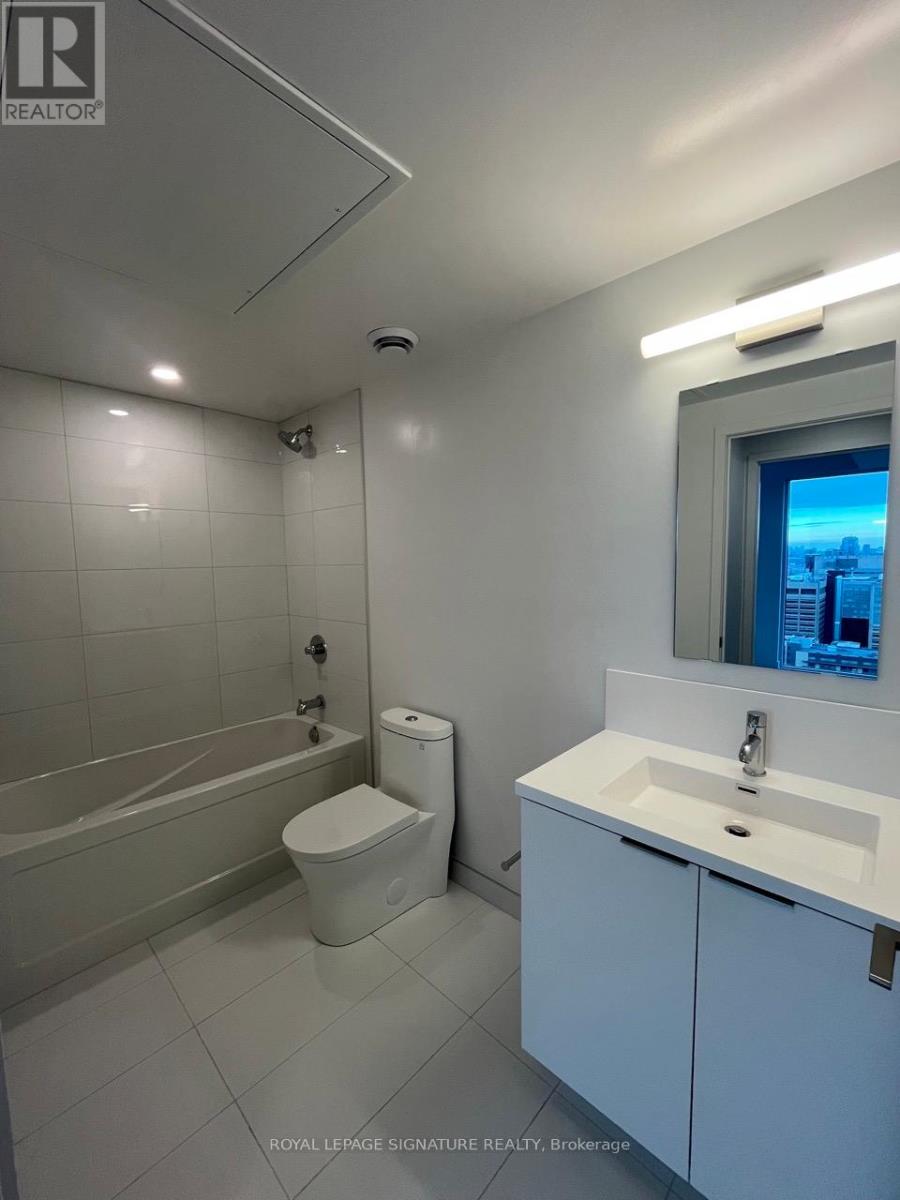 3310 - 238 Simcoe Street, Toronto, Ontario  M5T 3B9 - Photo 19 - C12544720