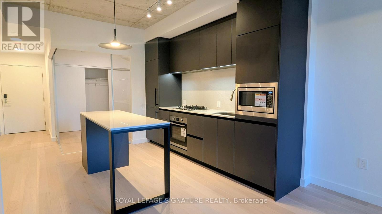 205 - 1720 Bayview Avenue W, Toronto, Ontario M4G 3C4 - Photo 16 - C12548710