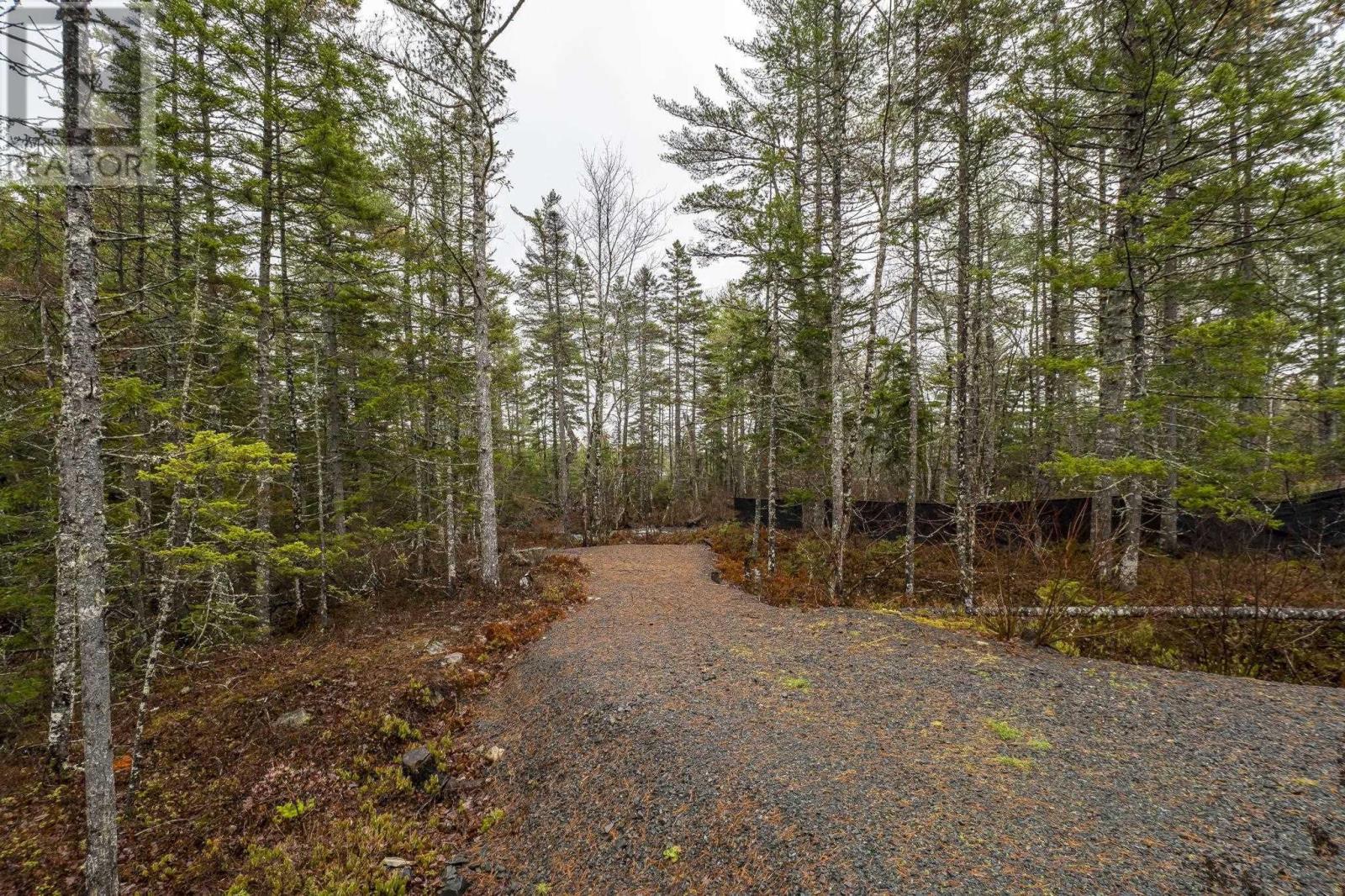273 Meek Arm Trail, Mount Uniacke, Nova Scotia  B0N 1Z0 - Photo 41 - 202527977