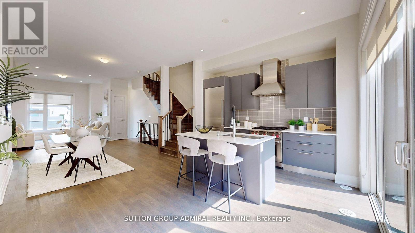 247 Smallwood Circle S, Vaughan, Ontario  L4J 0K8 - Photo 12 - N12549632