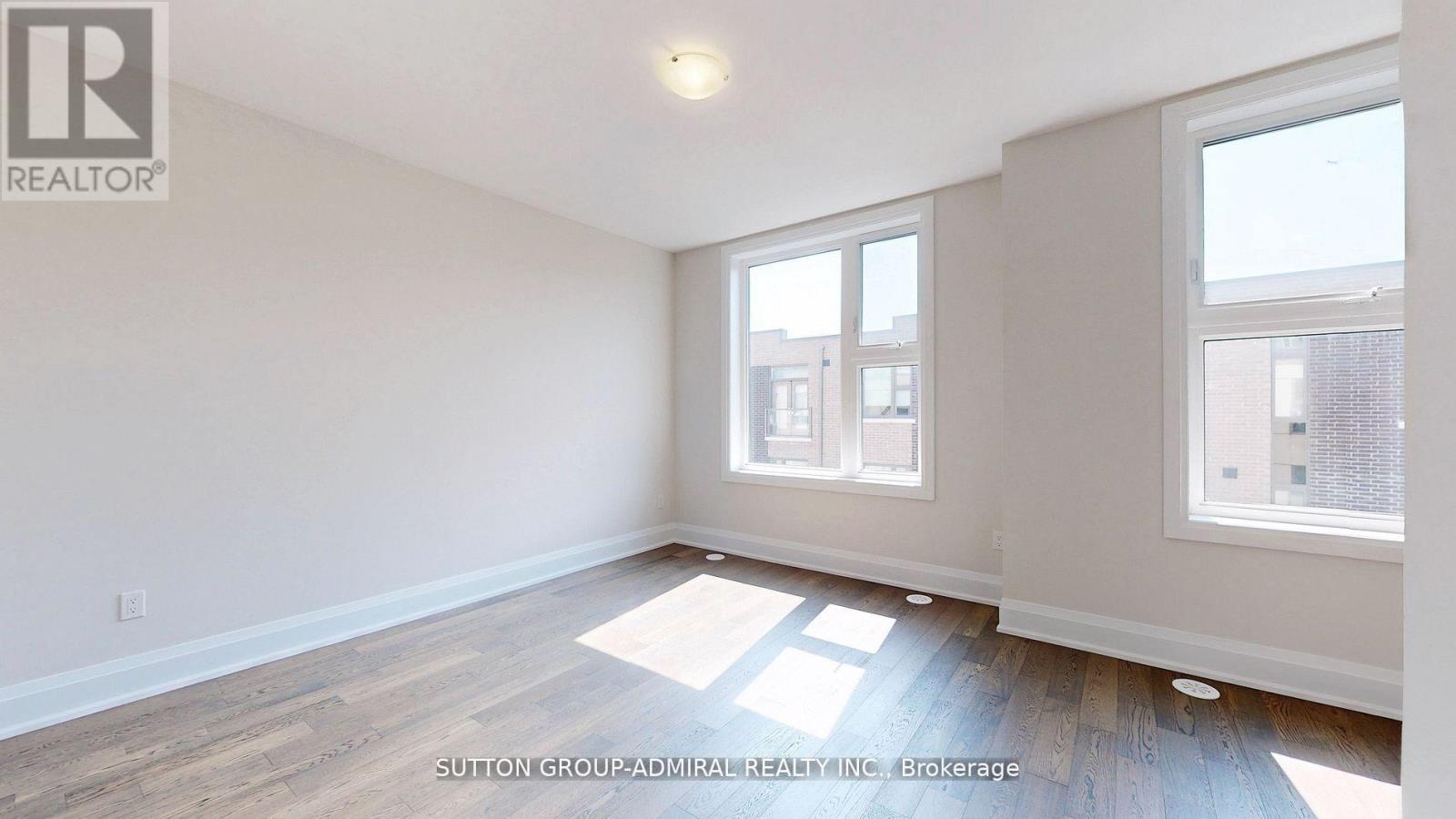 247 Smallwood Circle S, Vaughan, Ontario  L4J 0K8 - Photo 31 - N12549632