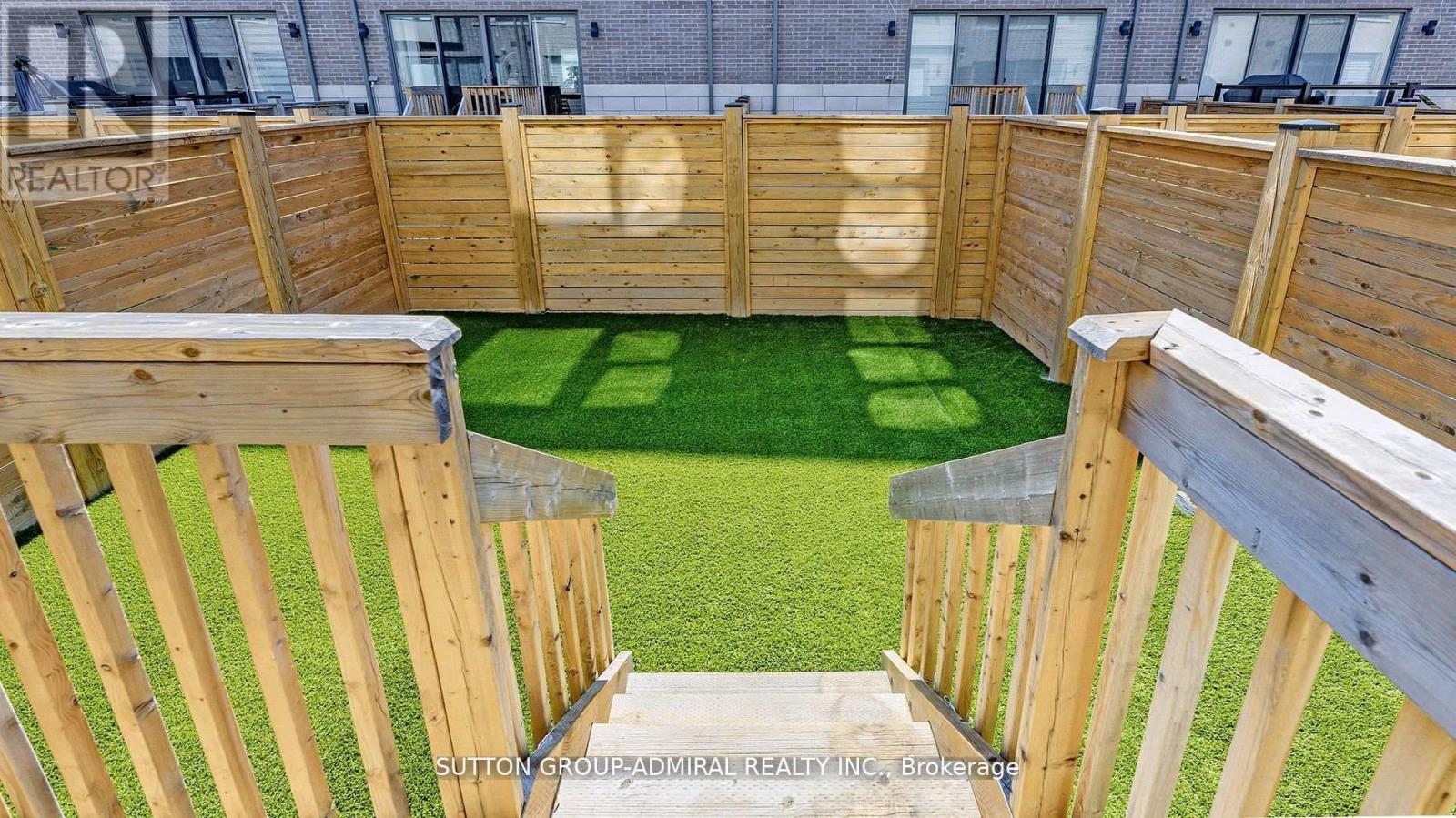 247 Smallwood Circle S, Vaughan, Ontario  L4J 0K8 - Photo 38 - N12549632