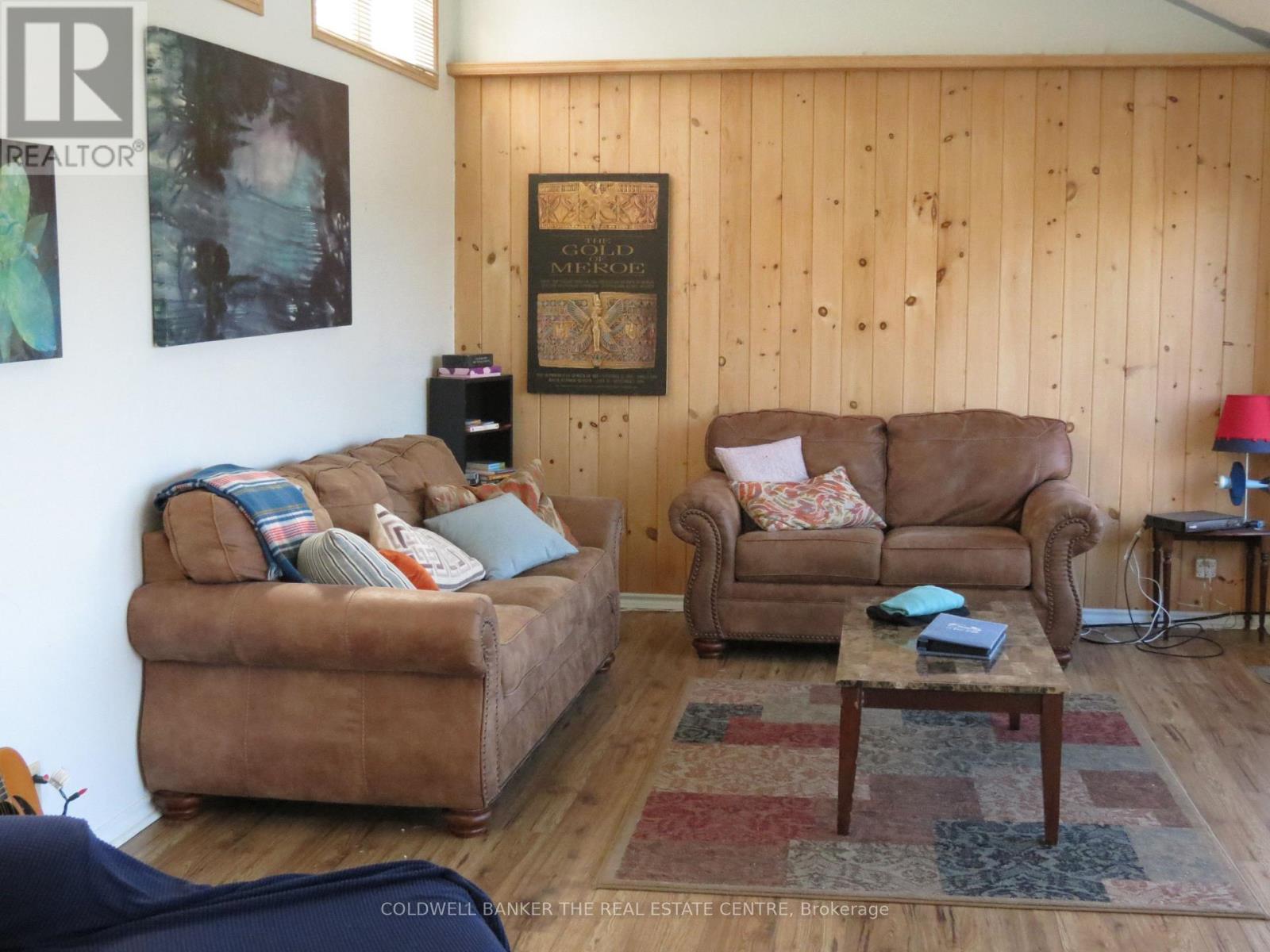 51 Robert Street W, Penetanguishene, Ontario  L9M 1N1 - Photo 10 - S12549636