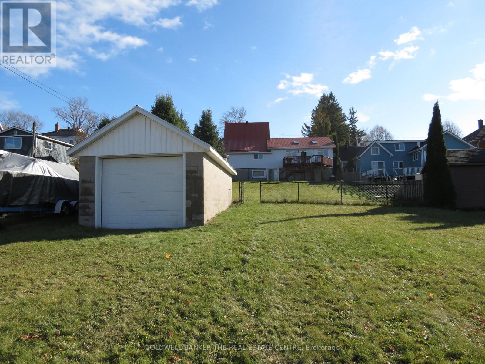 51 Robert Street W, Penetanguishene, Ontario  L9M 1N1 - Photo 28 - S12549636