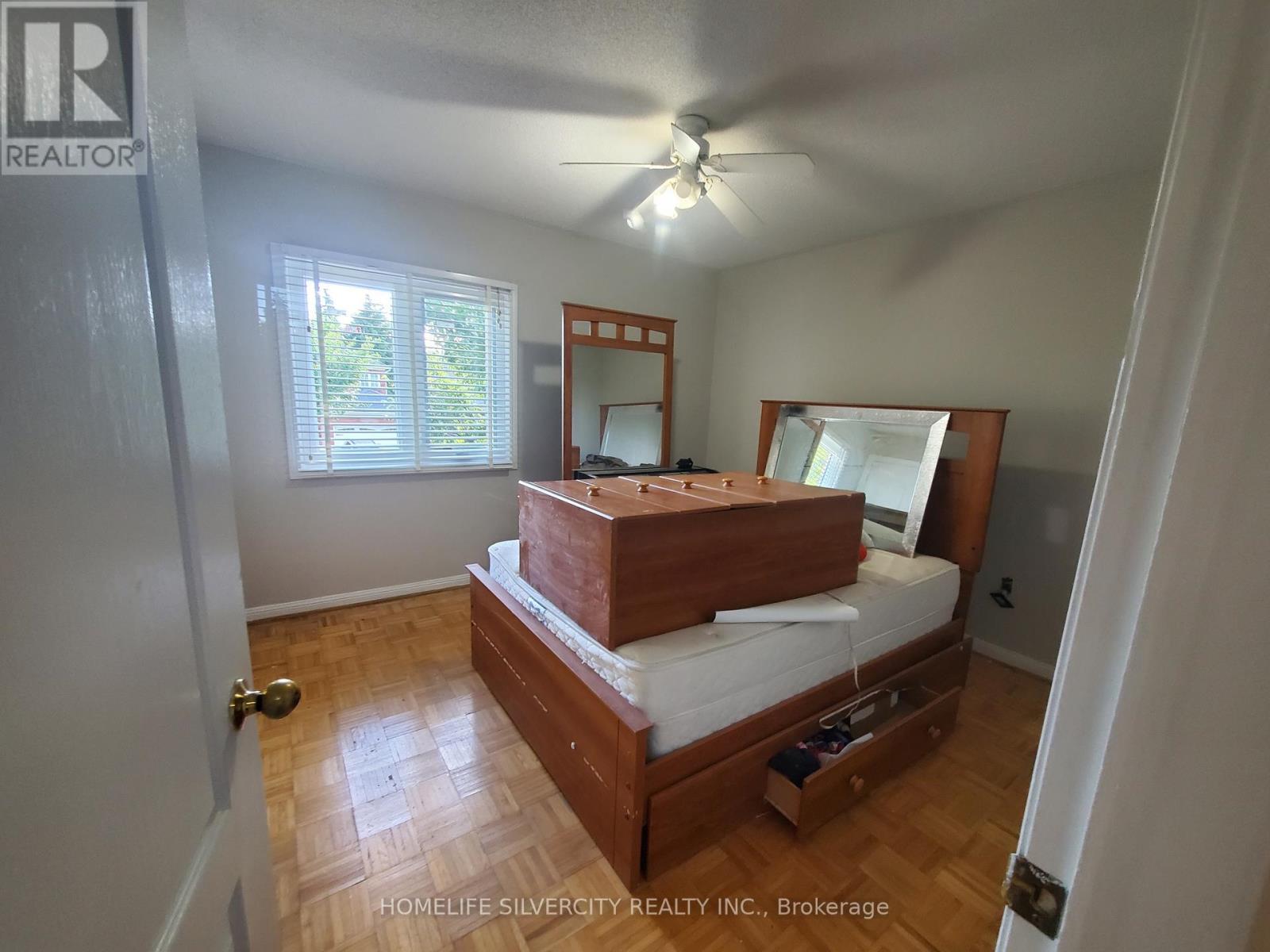 Unit 1-Upper Level - 700 Peter Robertson Boulevard, Brampton, Ontario  L6R 1L7 - Photo 13 - W12549634