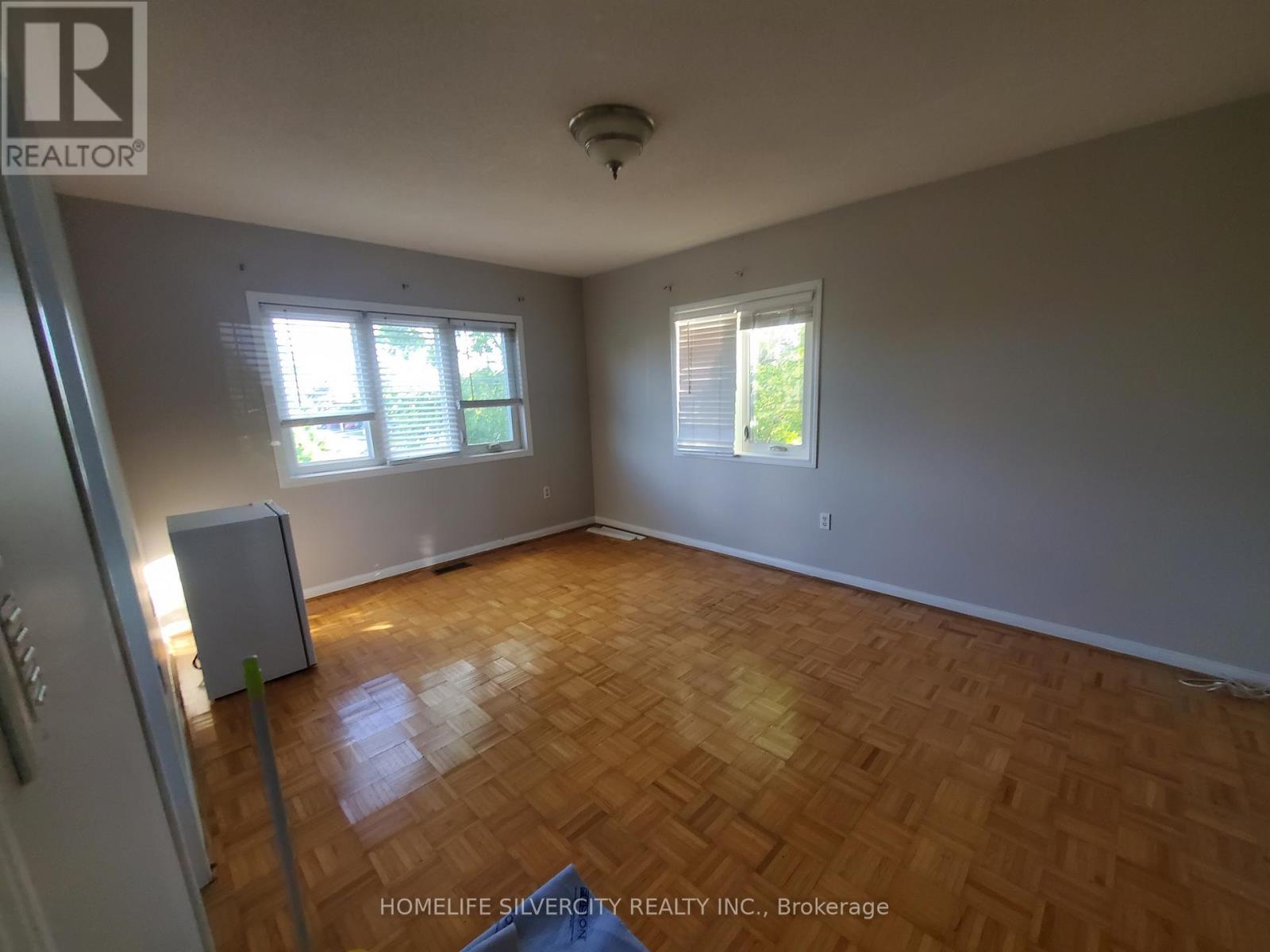 Unit 1-Upper Level - 700 Peter Robertson Boulevard, Brampton, Ontario  L6R 1L7 - Photo 14 - W12549634