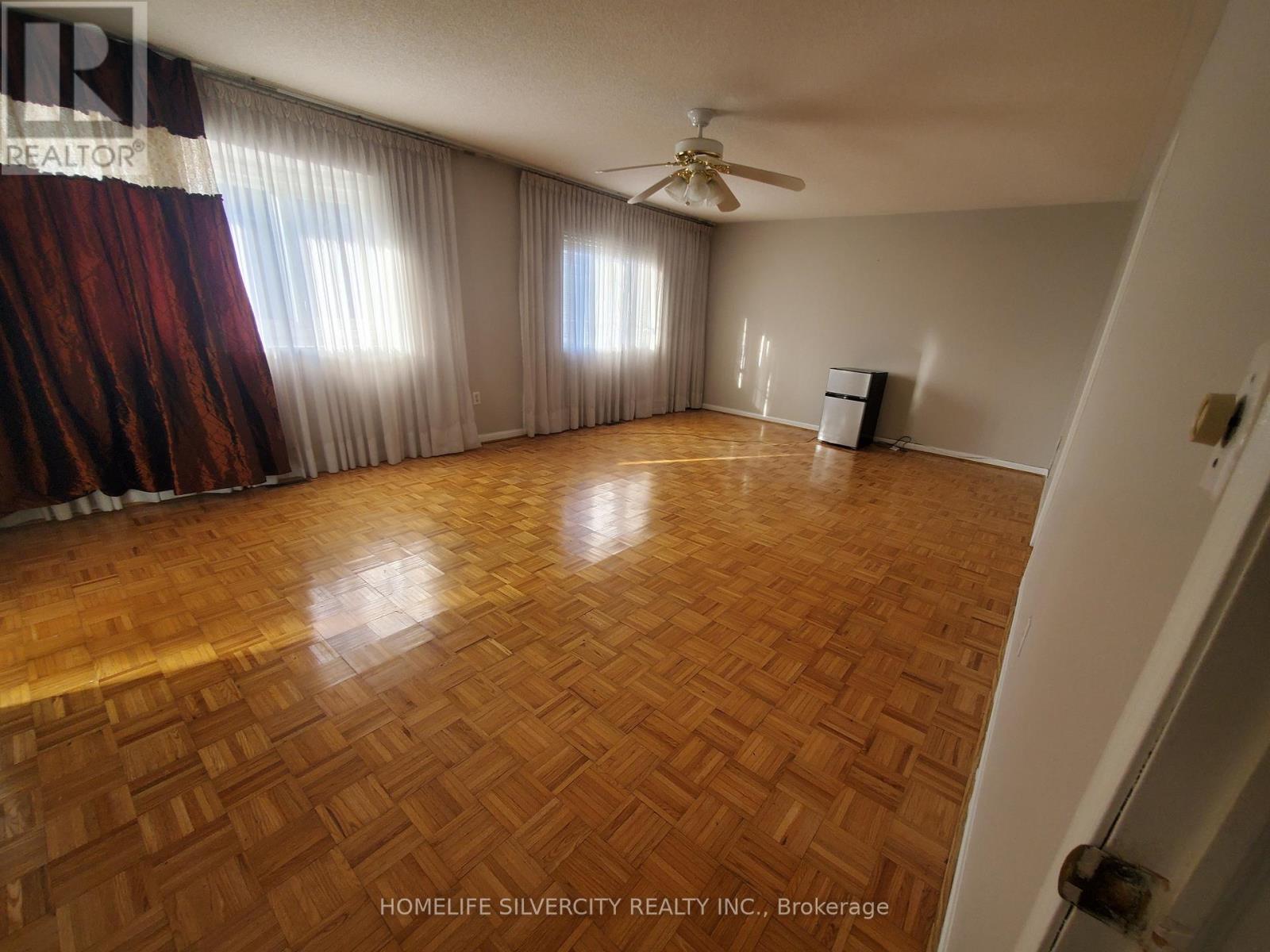 Unit 1-Upper Level - 700 Peter Robertson Boulevard, Brampton, Ontario  L6R 1L7 - Photo 8 - W12549634