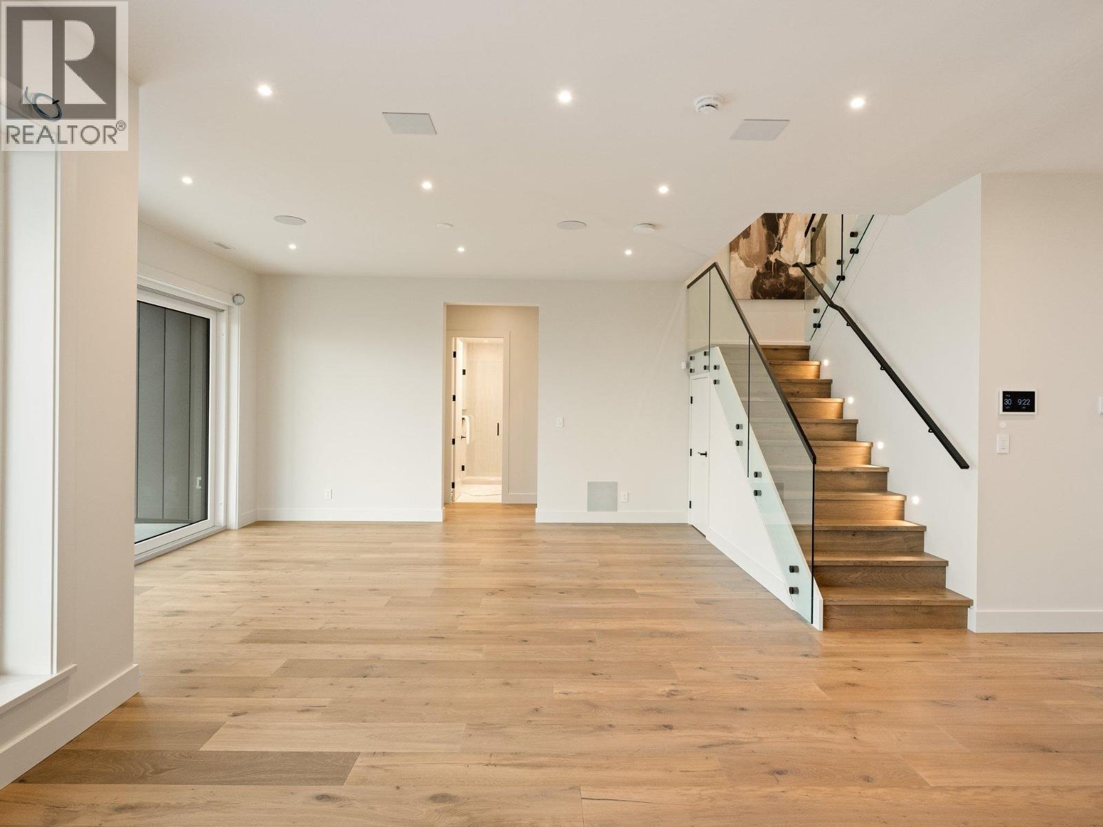 7653 Seven O'clock Drive, Pemberton, British Columbia  V0N 2L3 - Photo 21 - R3064259