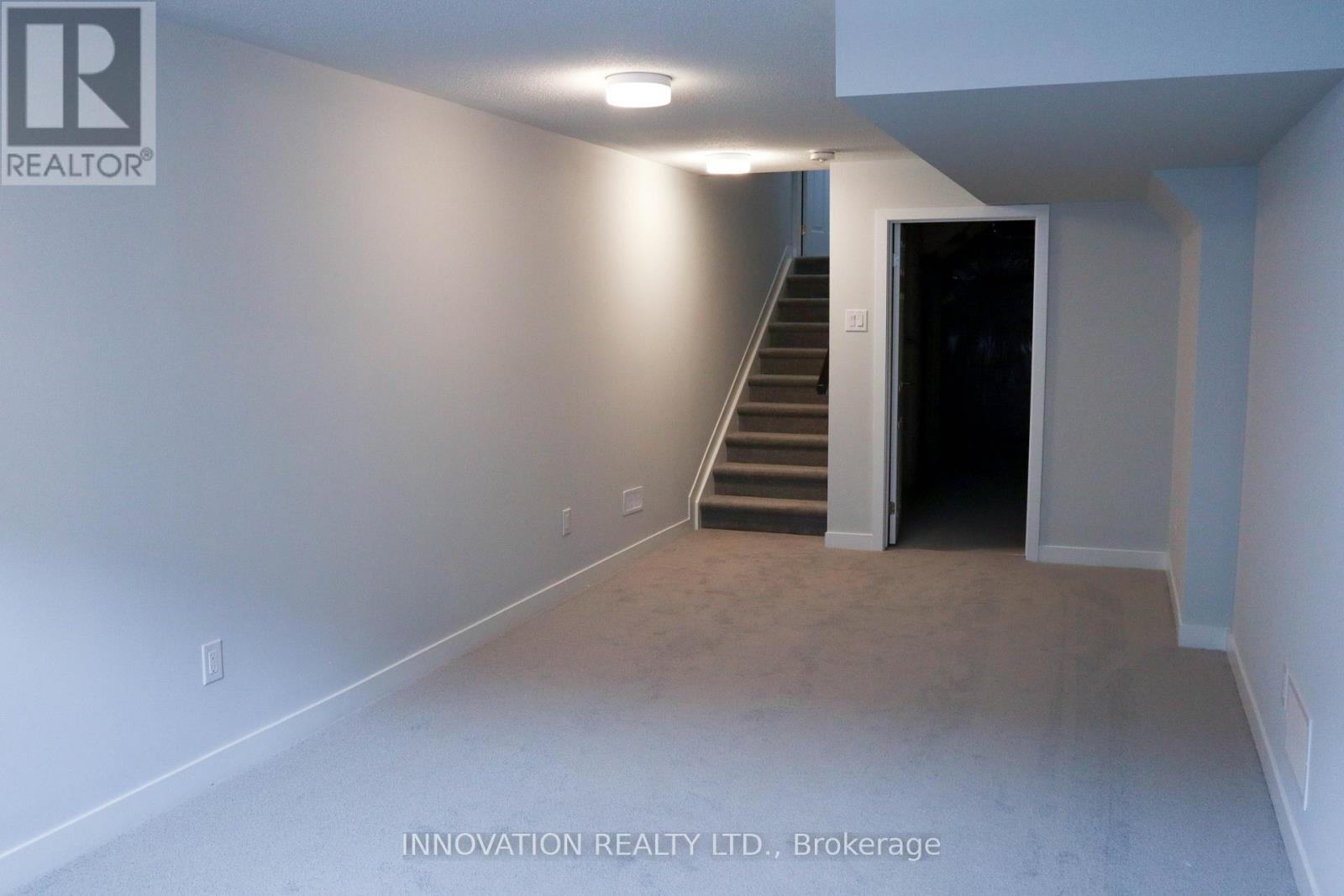 1062 Curraglass Walk, Ottawa, Ontario  K2S 3A6 - Photo 16 - X12549656