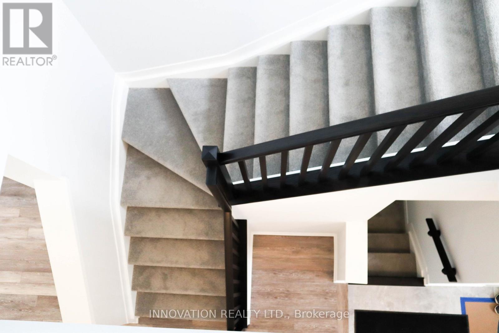 1062 Curraglass Walk, Ottawa, Ontario  K2S 3A6 - Photo 7 - X12549656