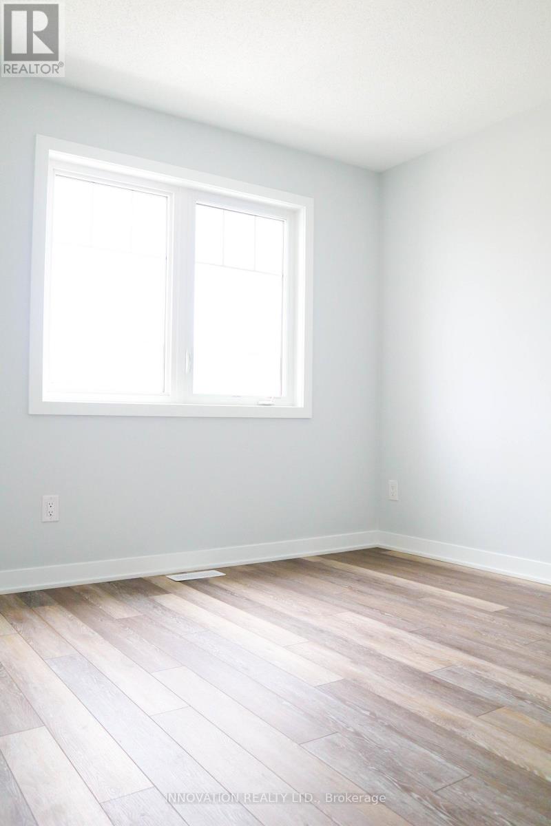 1062 Curraglass Walk, Ottawa, Ontario  K2S 3A6 - Photo 8 - X12549656