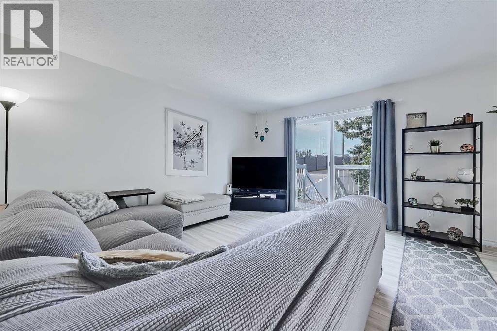 102 Sabrina Road Sw, Calgary, Alberta  T2W 2T1 - Photo 13 - A2262585