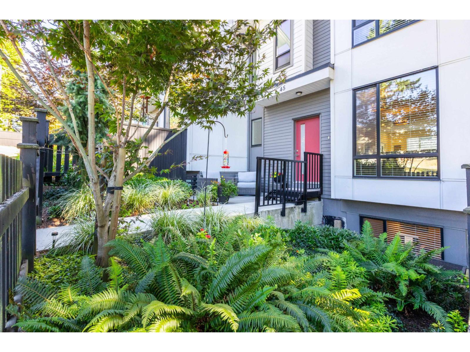 45 16433 19 AVENUE, Surrey, British Columbia