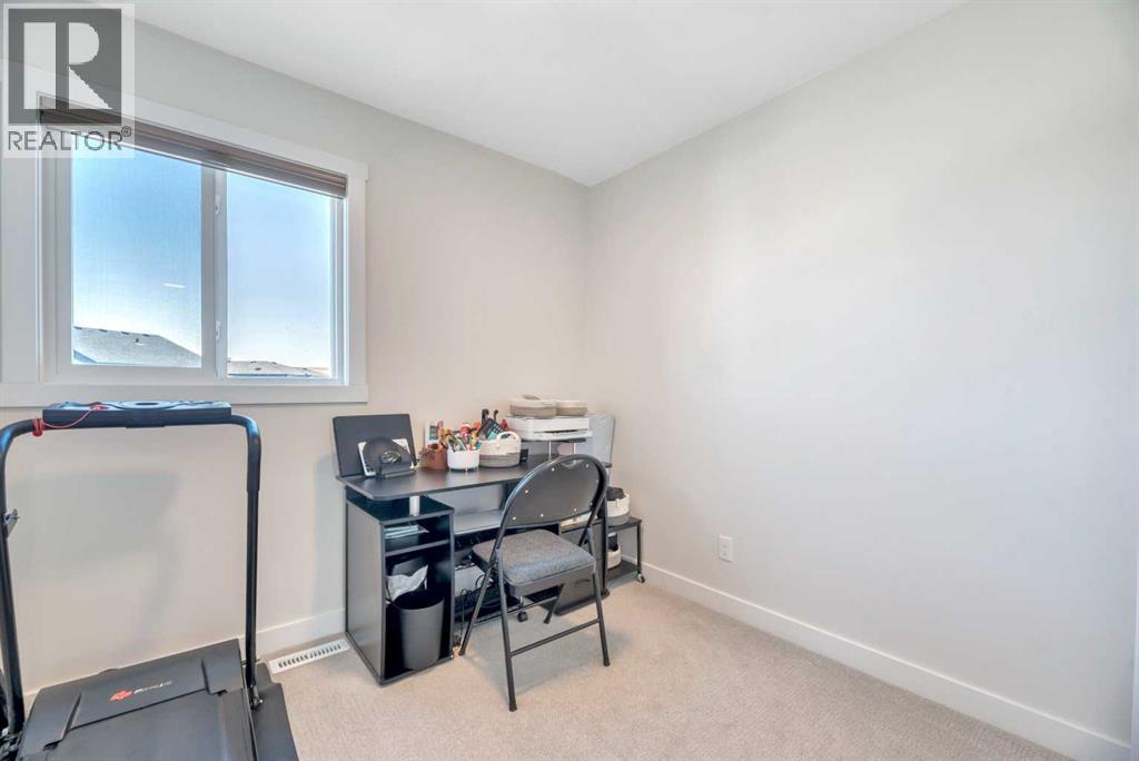 196 Wolf Hollow Park Se, Calgary, Alberta  T2X 4M6 - Photo 21 - A2267610