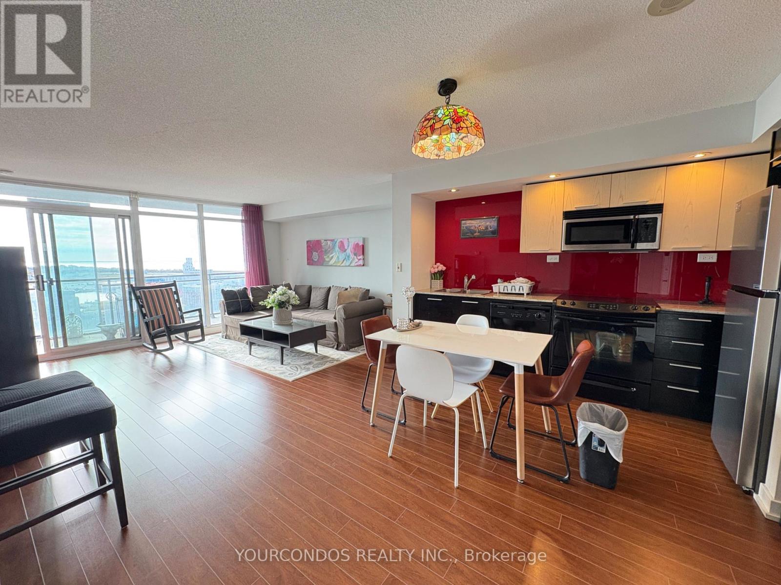 2110 - 25 Capreol Court, Toronto, Ontario  M5V 3Z7 - Photo 4 - C12549670