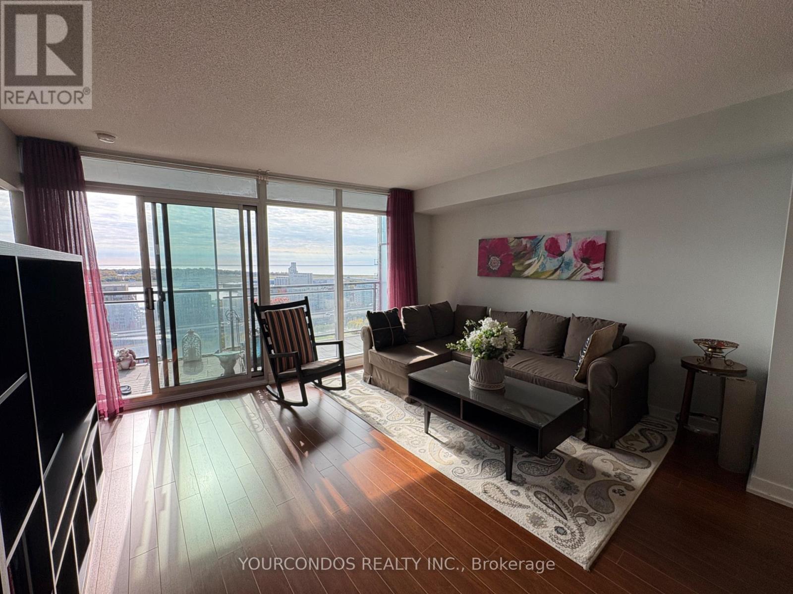 2110 - 25 Capreol Court, Toronto, Ontario  M5V 3Z7 - Photo 5 - C12549670