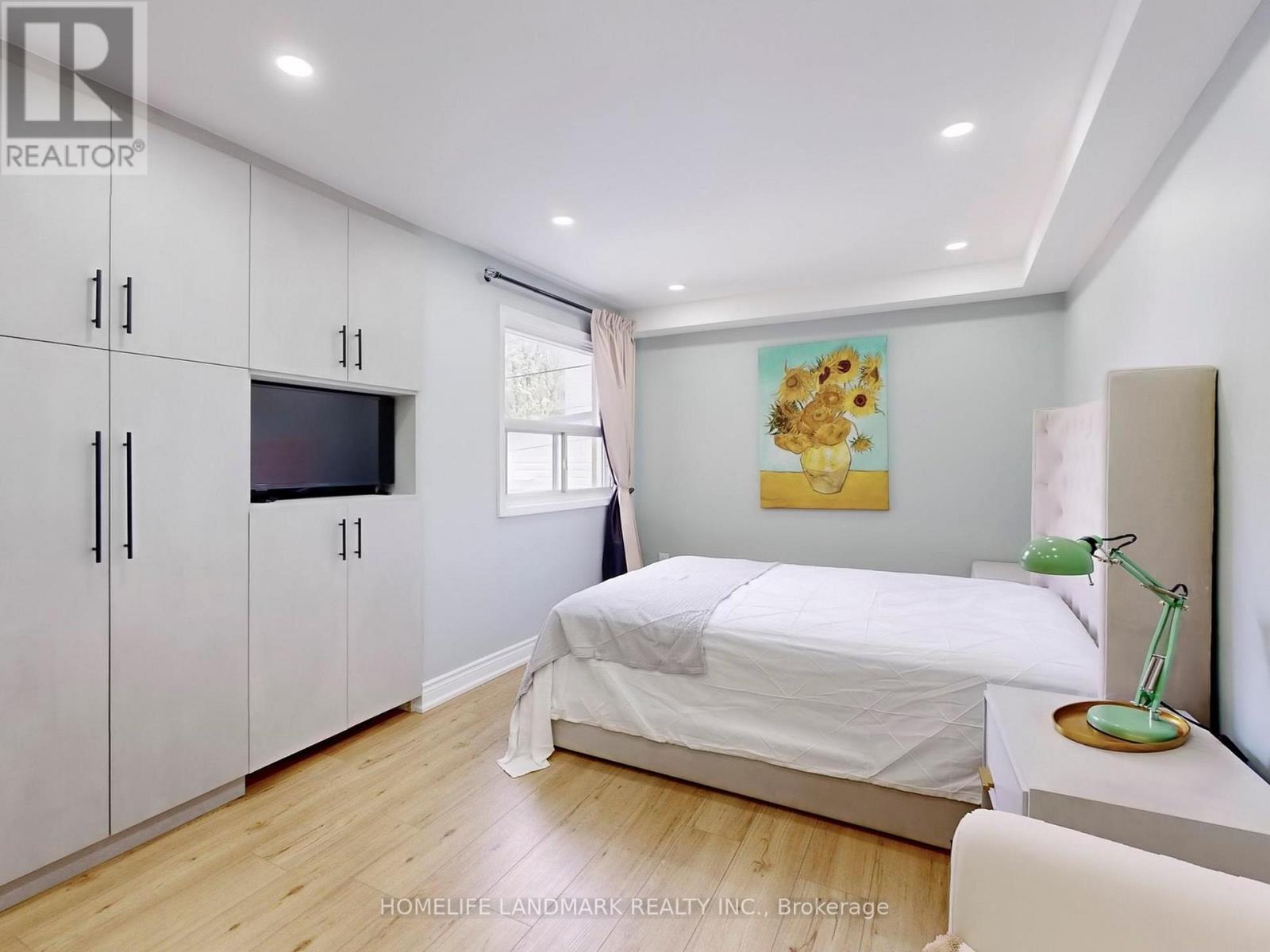 First Floor & Basement - 24 Kewbeach Avenue, Toronto, Ontario  M4L 1B7 - Photo 15 - E12549664