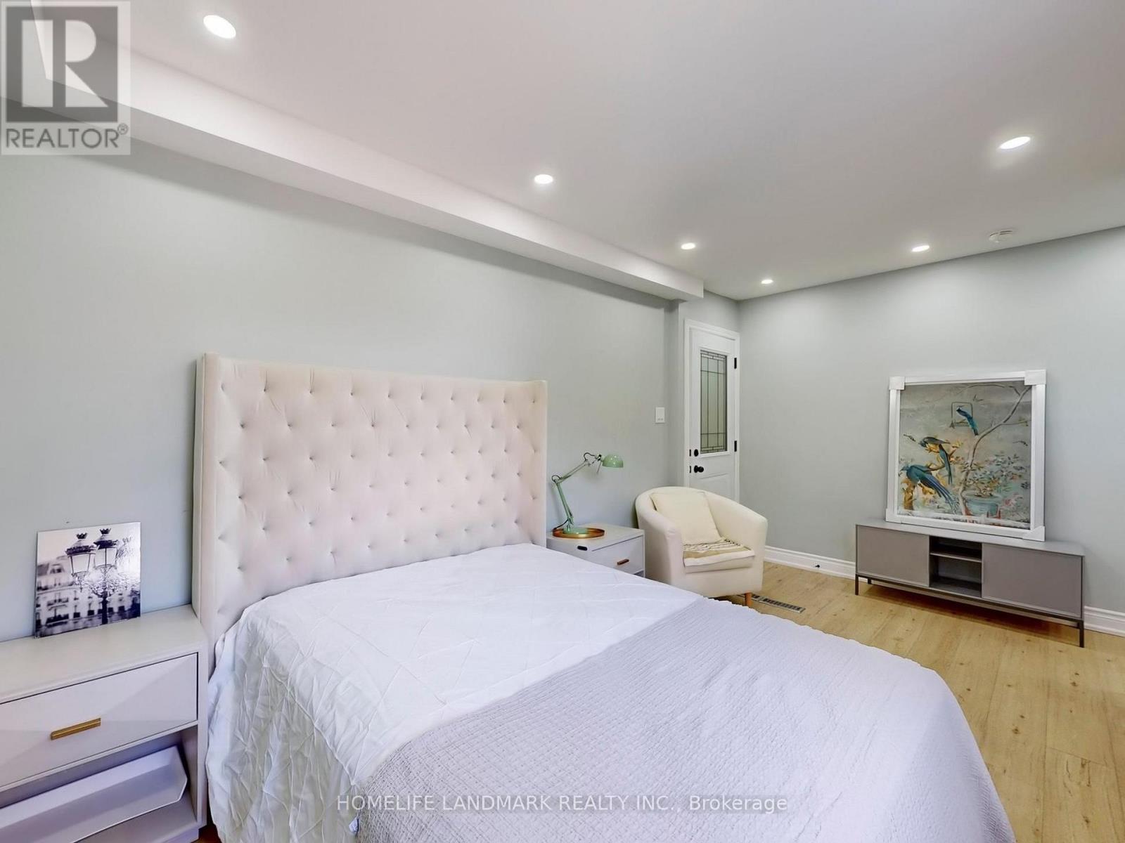 First Floor & Basement - 24 Kewbeach Avenue, Toronto, Ontario  M4L 1B7 - Photo 16 - E12549664