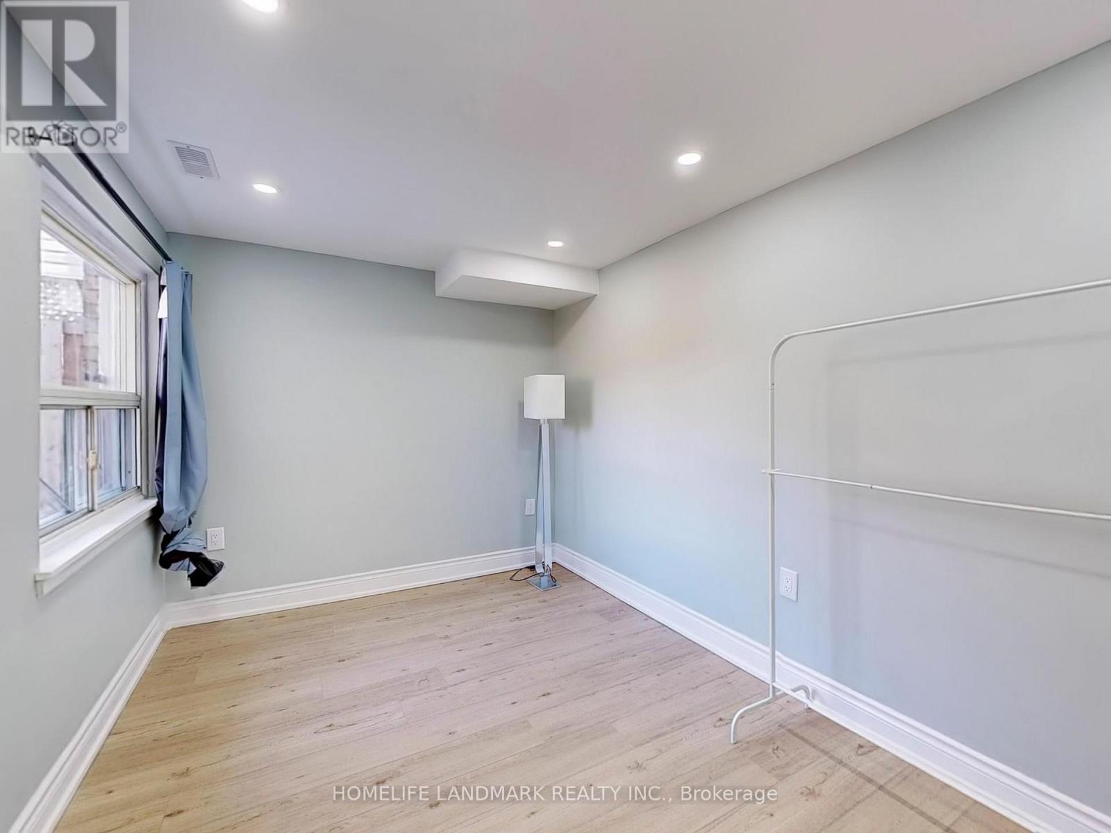 First Floor & Basement - 24 Kewbeach Avenue, Toronto, Ontario  M4L 1B7 - Photo 18 - E12549664