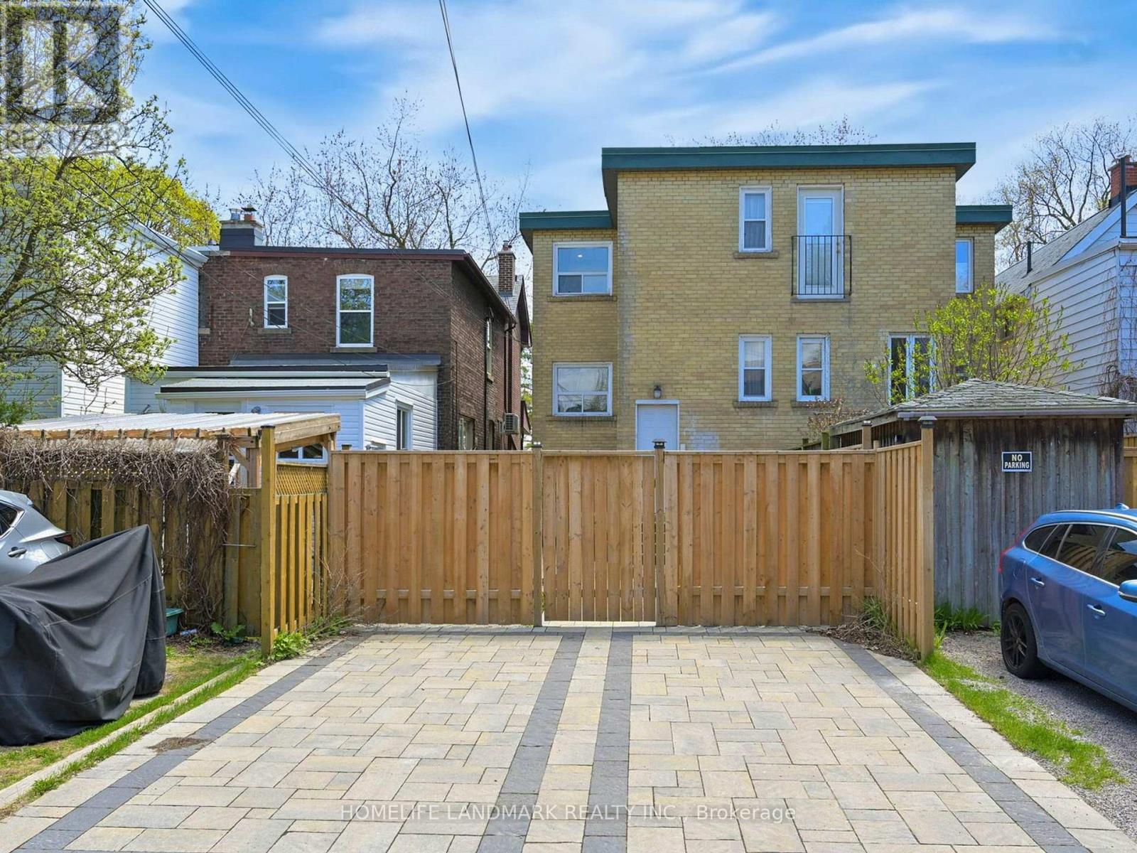 First Floor & Basement - 24 Kewbeach Avenue, Toronto, Ontario  M4L 1B7 - Photo 22 - E12549664