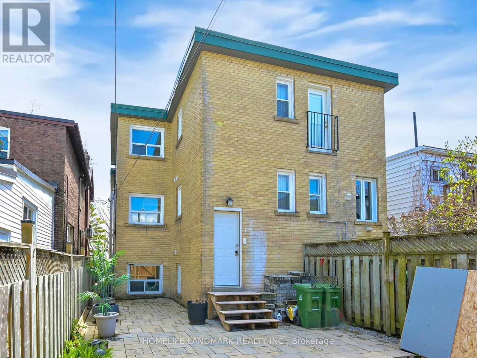 First Floor & Basement - 24 Kewbeach Avenue, Toronto, Ontario  M4L 1B7 - Photo 24 - E12549664