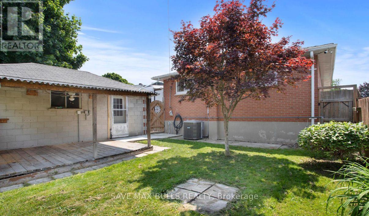 Main - 768 Olive Avenue, Oshawa, Ontario  L1H 2S3 - Photo 15 - E12549672