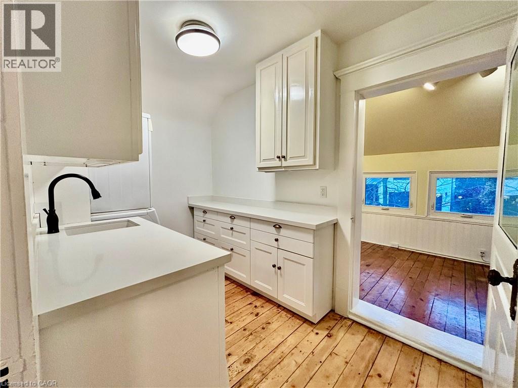 34 Menno Street, Waterloo, Ontario  N2L 2A7 - Photo 24 - 40787605