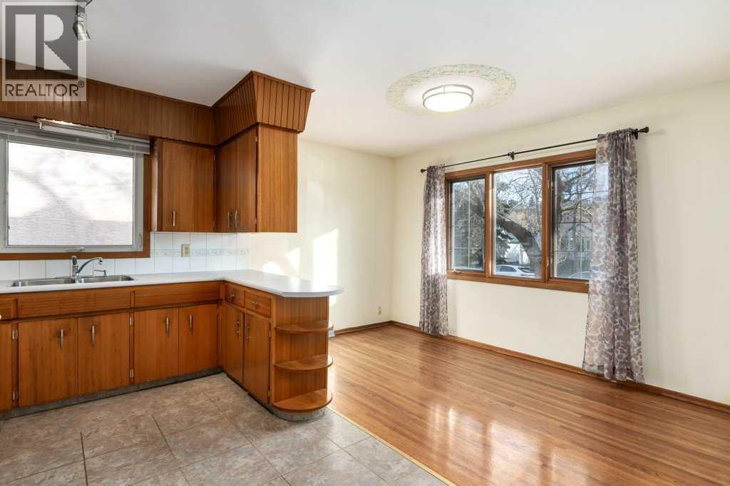 411 10 Street Ne, Calgary, Alberta  T2E 4M2 - Photo 7 - A2266294