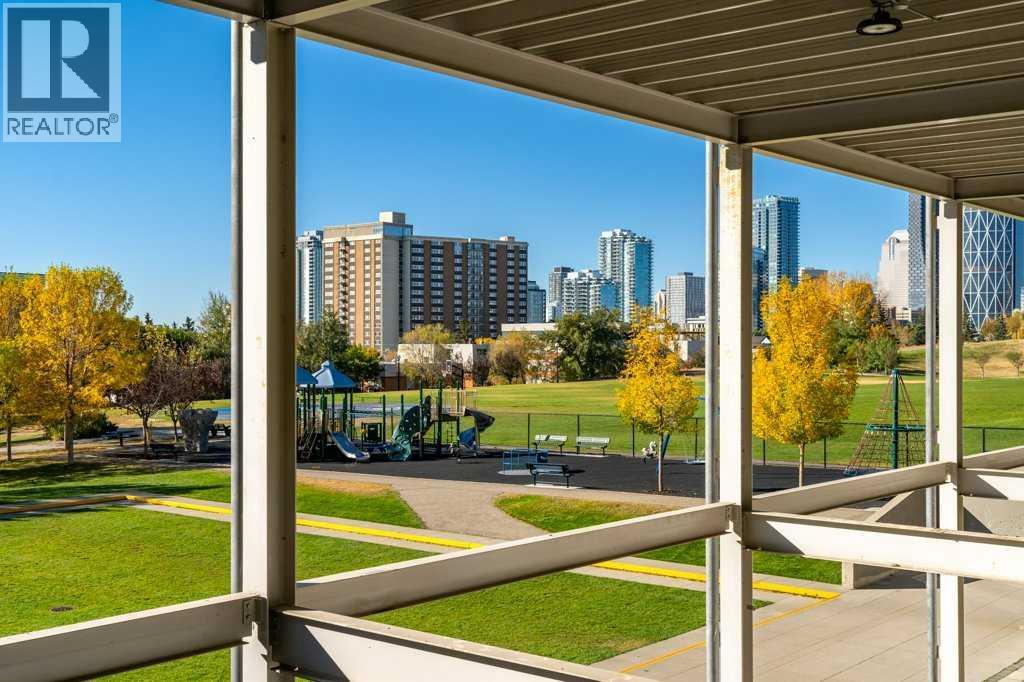 411 10 Street Ne, Calgary, Alberta  T2E 4M2 - Photo 41 - A2266294