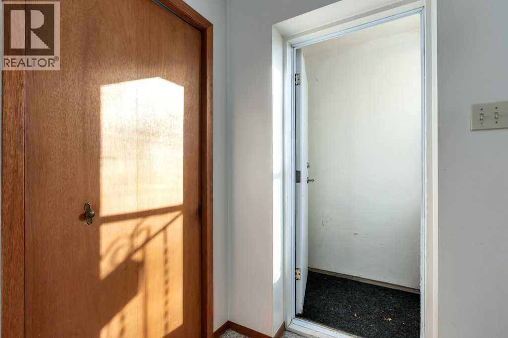 411 10 Street Ne, Calgary, Alberta  T2E 4M2 - Photo 31 - A2266294