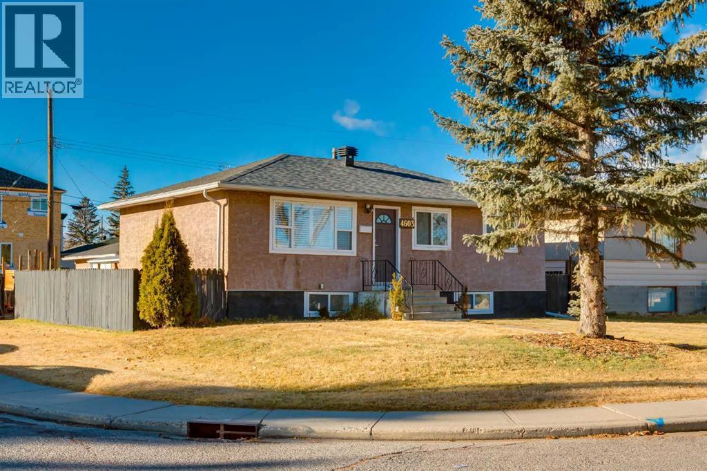 4603 79 Street Nw, Calgary, Alberta  T3B 2P1 - Photo 3 - A2270272