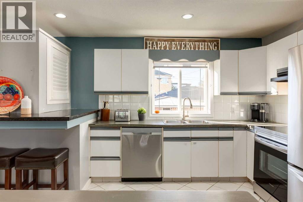 4603 79 Street Nw, Calgary, Alberta  T3B 2P1 - Photo 11 - A2270272