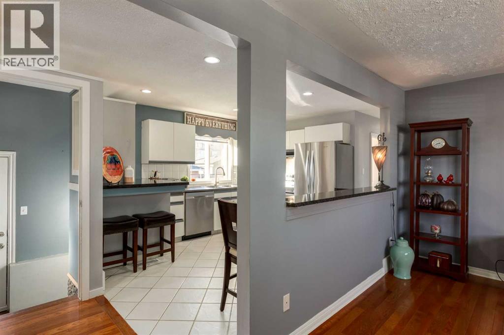 4603 79 Street Nw, Calgary, Alberta  T3B 2P1 - Photo 8 - A2270272