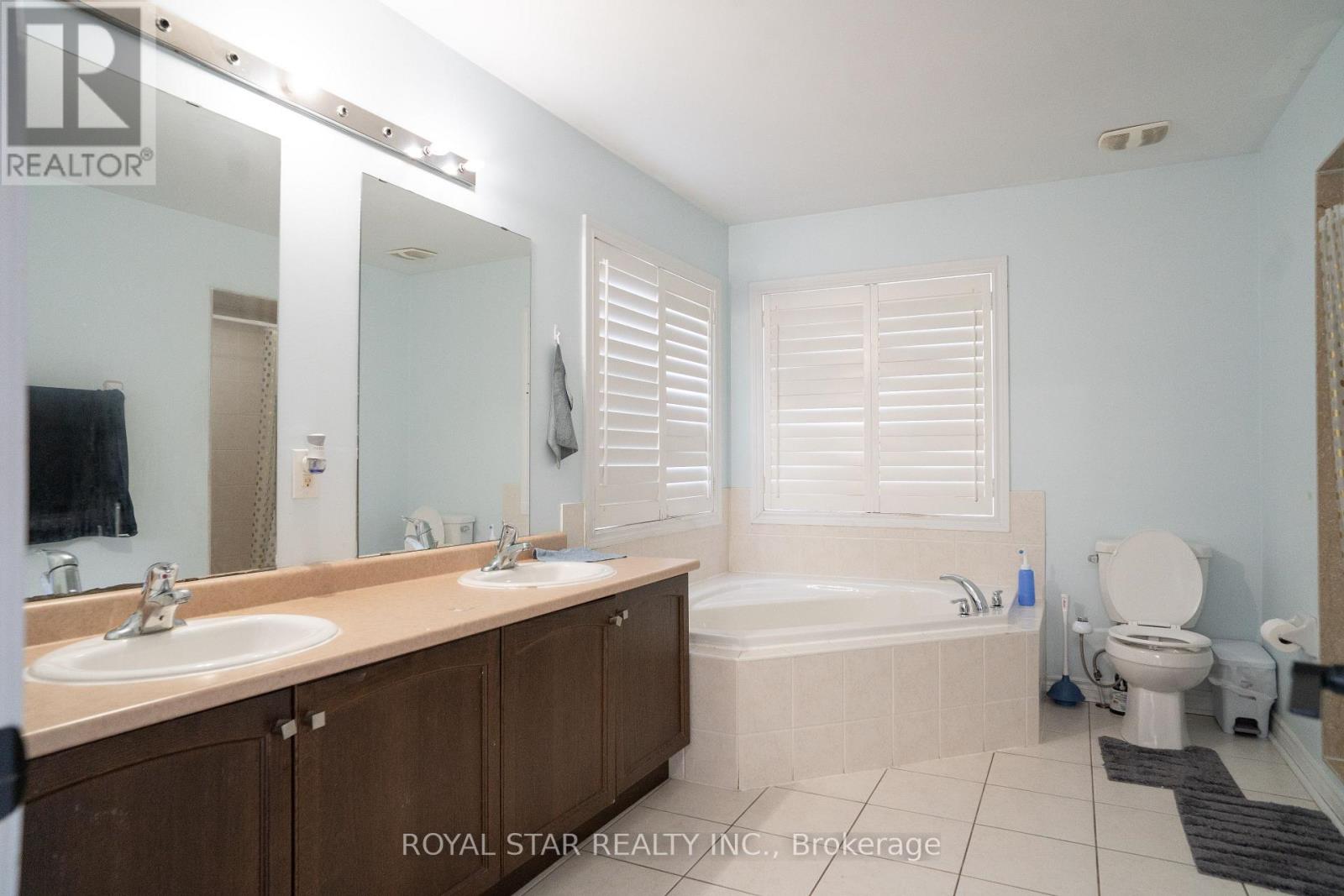 80 Summitgreen Crescent, Brampton, Ontario  L6R 0T6 - Photo 18 - W12549662