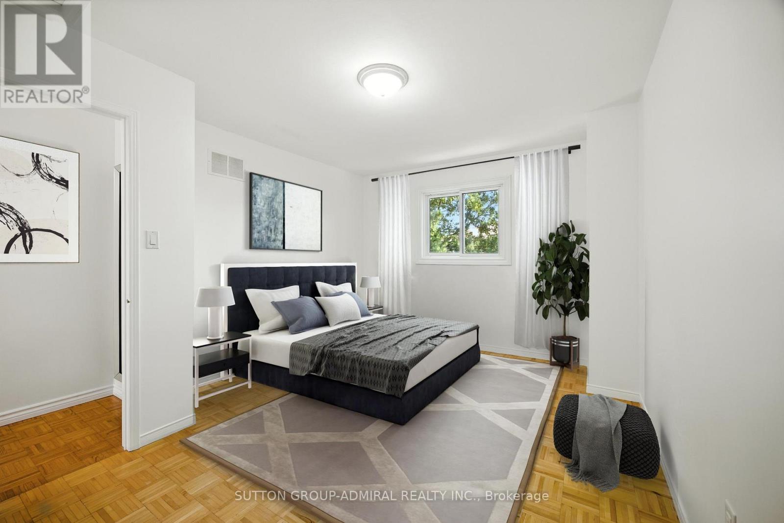 137 Chelwood Drive, Vaughan, Ontario  L4J 7C6 - Photo 12 - N12360632