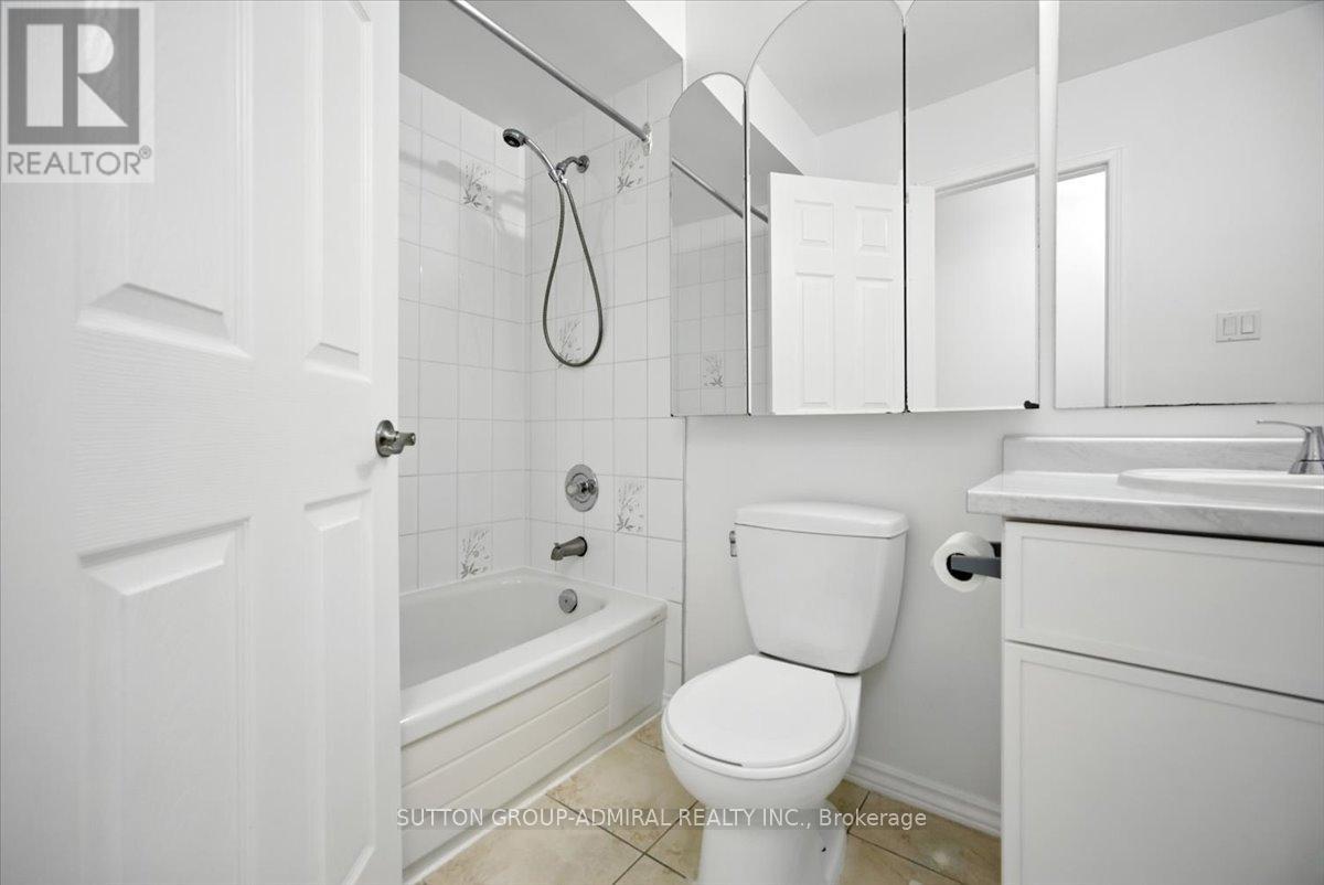 137 Chelwood Drive, Vaughan, Ontario  L4J 7C6 - Photo 14 - N12360632