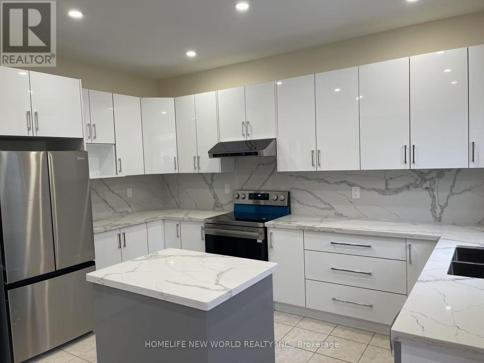 (Main & Second Floor) - 356 Coachwiip Trail, Newmarket, Ontario  L3X 2R2 - Photo 9 - N12484353