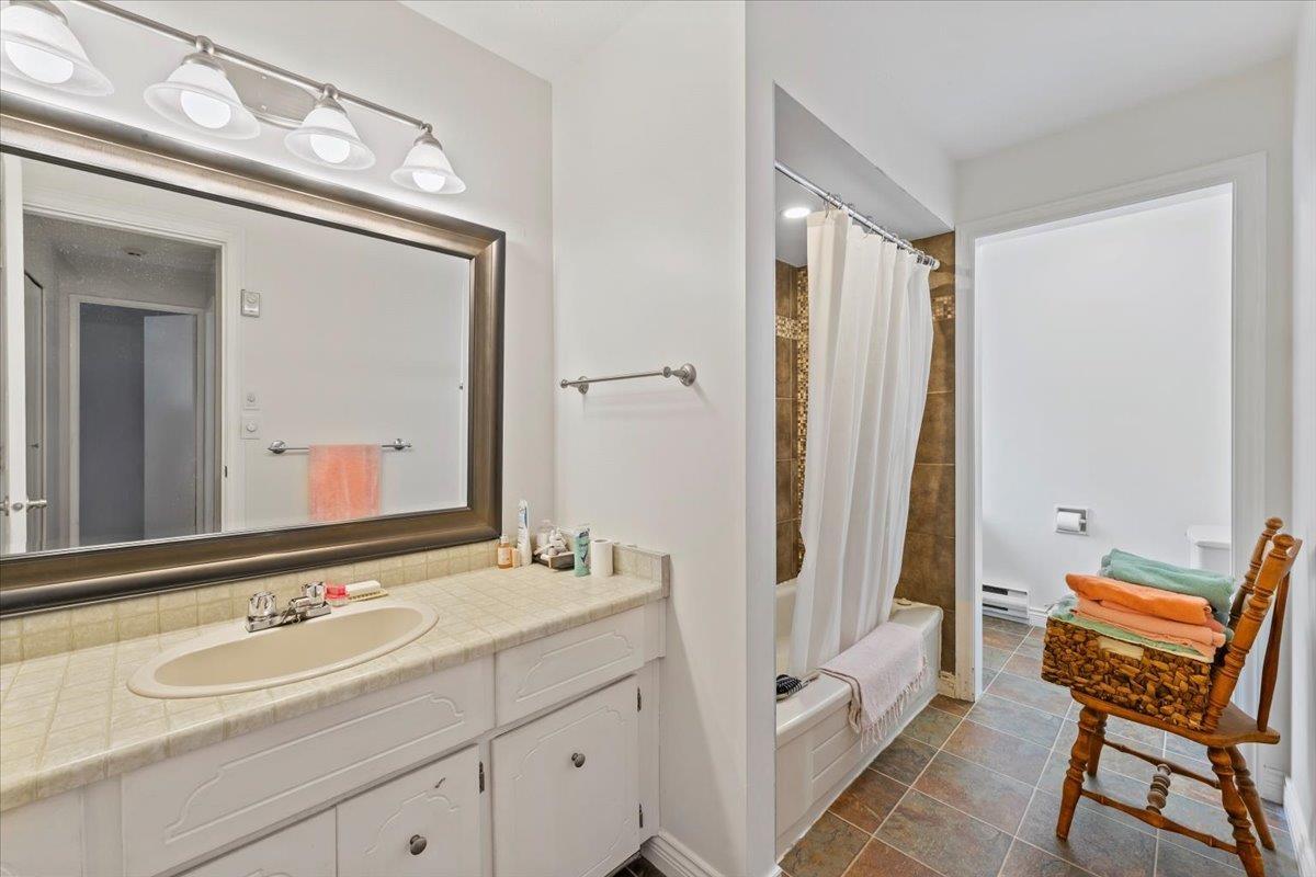 19412 62 Avenue, Surrey, British Columbia  V3S 7L4 - Photo 12 - R3066714