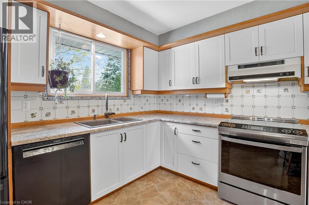 52 Wilkins Drive, Kitchener, Ontario  N2E 1L2 - Photo 17 - 40786465