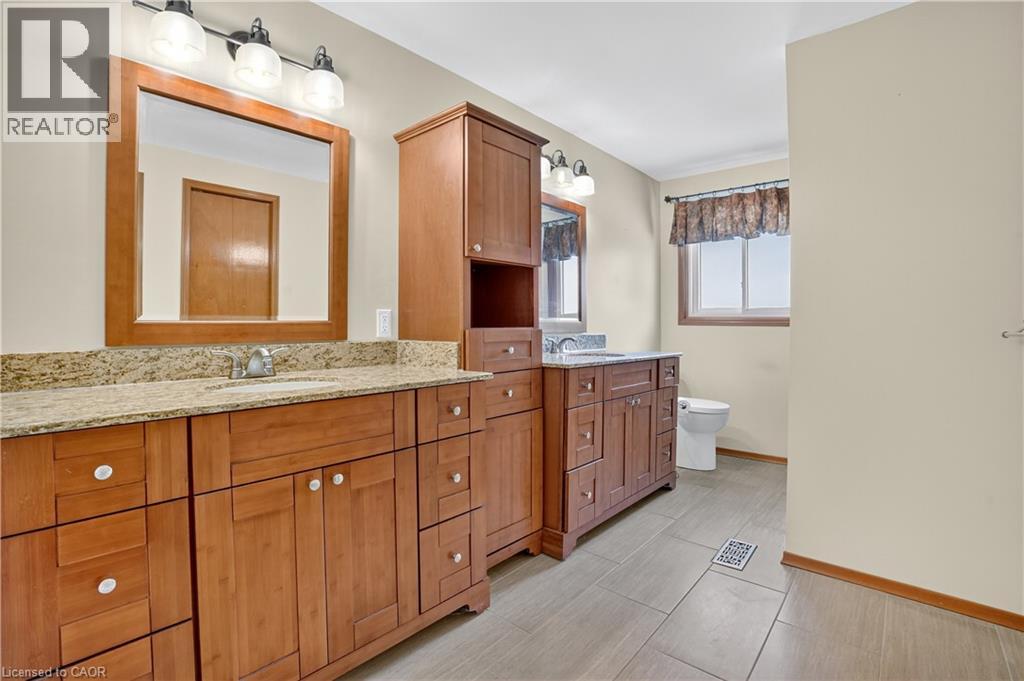 52 Wilkins Drive, Kitchener, Ontario  N2E 1L2 - Photo 25 - 40786465