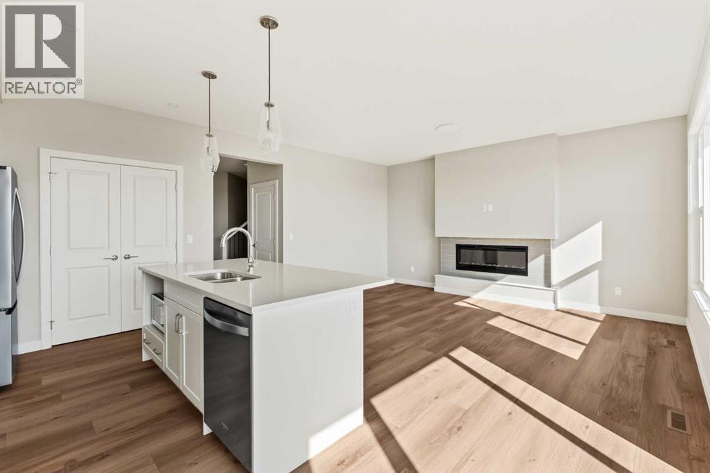 63 Belvedere Crescent Se, Calgary, Alberta  T2A 7Z9 - Photo 7 - A2255634