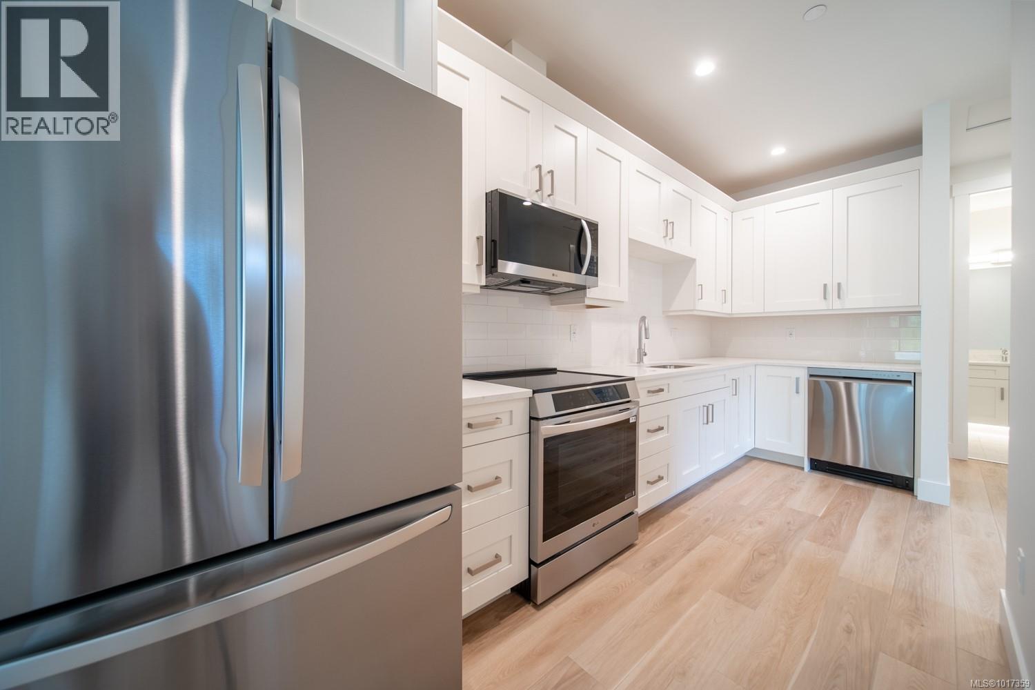 200 Acacia St, Parksville, British Columbia  V9P 1H3 - Photo 9 - 1017359