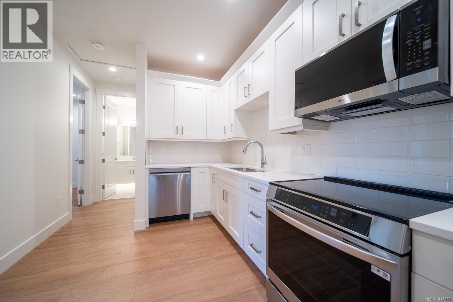 200 Acacia St, Parksville, British Columbia  V9P 1H3 - Photo 11 - 1017359