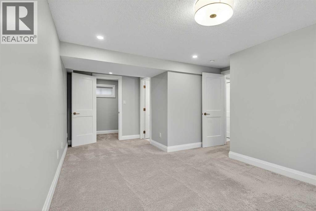 3704 58 Avenue Sw, Calgary, Alberta  T3E 5H6 - Photo 42 - A2270110